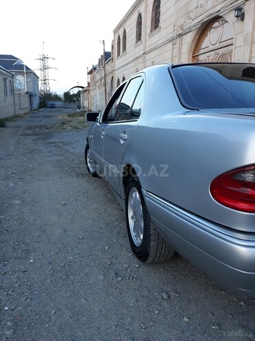 Mercedes E 230 1997, 312,000 km - 2.3 l - Gəncə