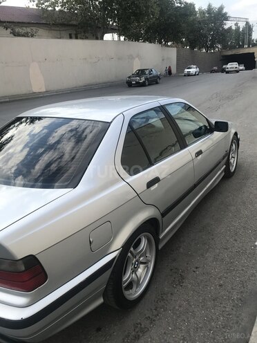 BMW 318 1997, 288,000 km - 1.8 l - Bakı