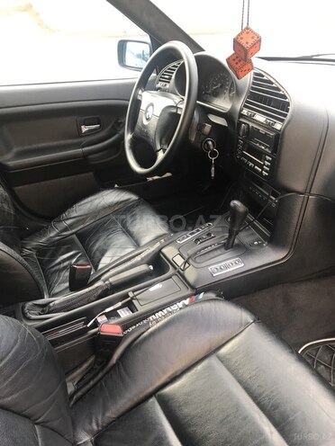 BMW 318 1997, 288,000 km - 1.8 l - Bakı