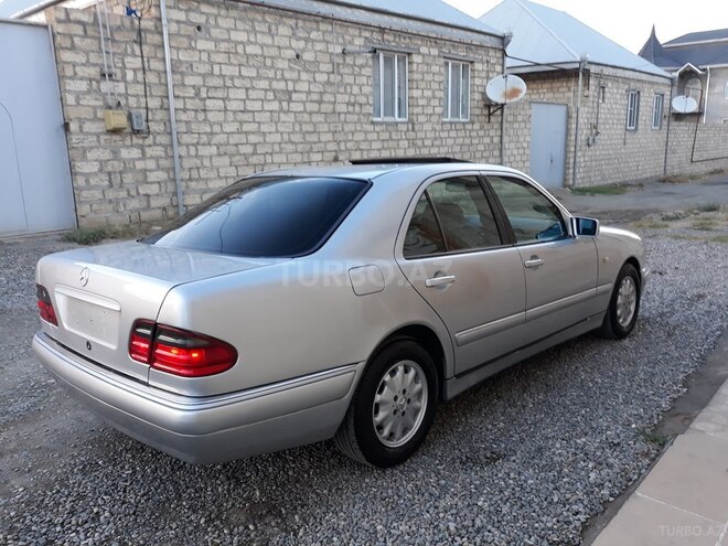 Mercedes E 230 1997, 312,000 km - 2.3 l - Gəncə