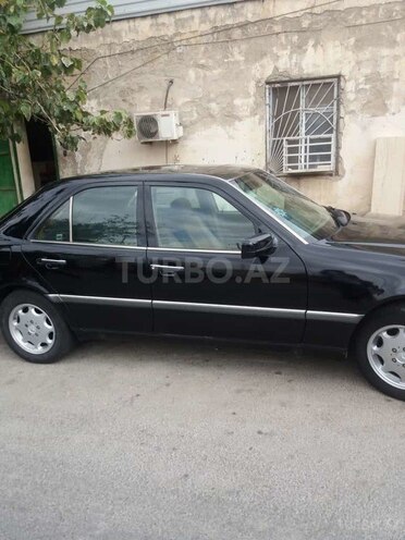 Mercedes C 220 1995, 239,628 km - 2.2 л - Bakı