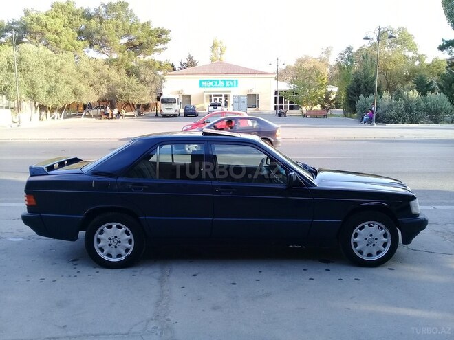 Mercedes 190 1991, 345,621 km - 2.0 l - Sumqayıt
