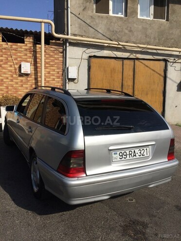 Mercedes C 220 2000, 346,000 km - 2.2 l - Bakı