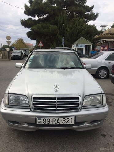 Mercedes C 220 2000, 346,000 km - 2.2 l - Bakı
