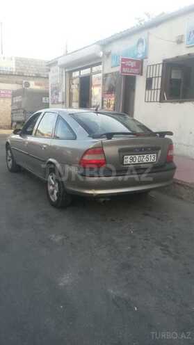 Opel Vectra 1996, 300,000 km - 1.6 l - Bakı
