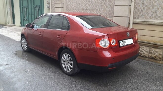 Volkswagen Jetta 2009, 90,000 km - 1.6 l - Bakı