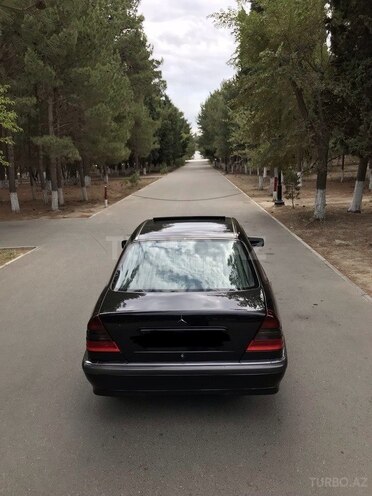 Mercedes C 200 1998, 324,000 km - 2.0 l - Bakı