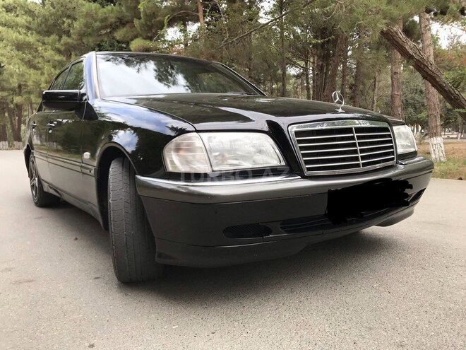 Mercedes C 200 1998, 324,000 km - 2.0 l - Bakı