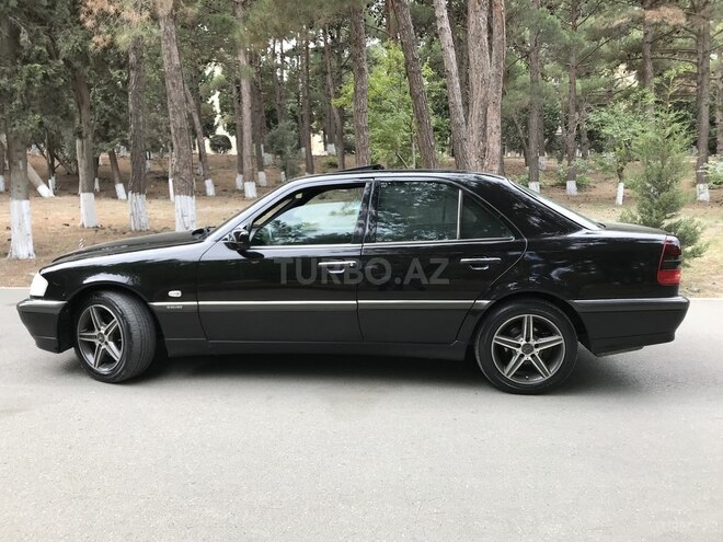 Mercedes C 200 1998, 324,000 km - 2.0 l - Bakı