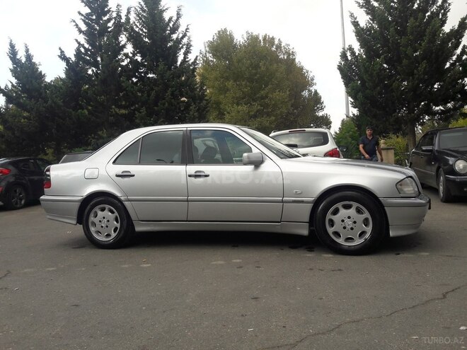 Mercedes C 240 1997, 35,000 km - 2.4 l - Bakı
