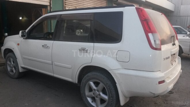 Nissan X-Trail 2001, 148,000 km - 2.0 л - Xaçmaz
