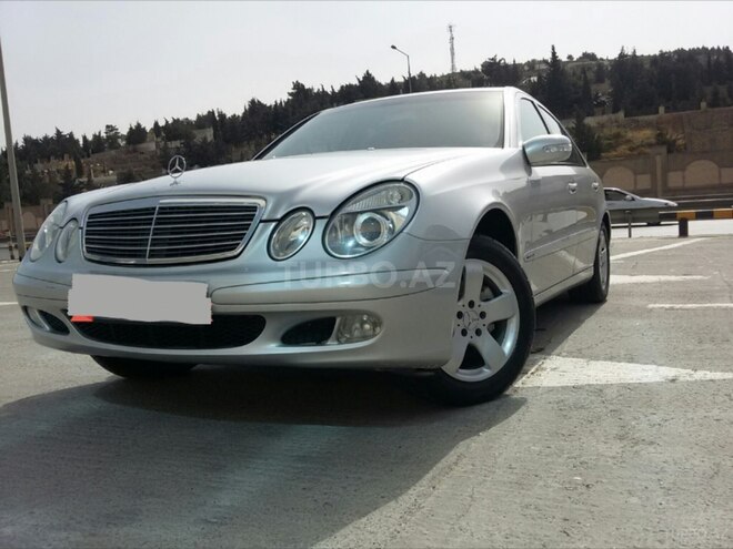 Mercedes E 220 2002, 292,000 km - 2.2 l - Bakı