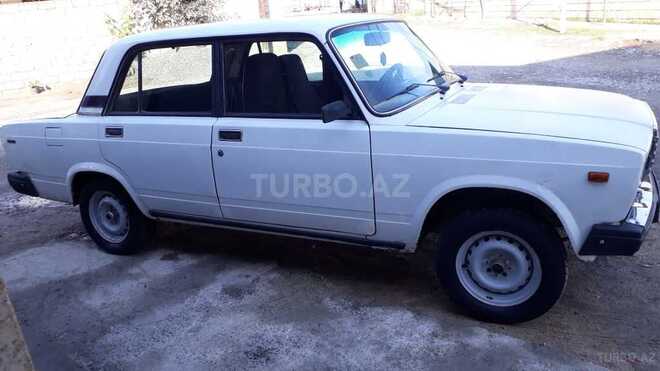 LADA (VAZ) 2107 2000, 114,000 km - 1.6 l - Xudat
