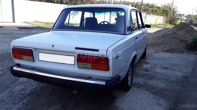 LADA (VAZ) 2107 2000, 114,000 km - 1.6 l - Xudat