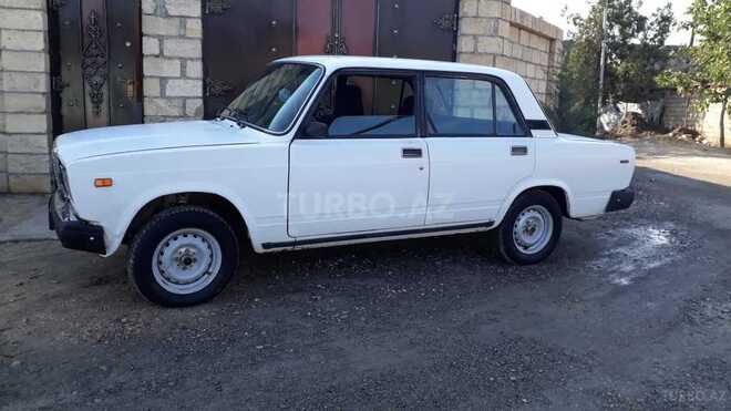 LADA (VAZ) 2107 2000, 114,000 km - 1.6 l - Xudat