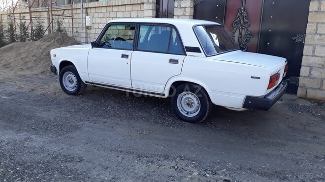 LADA (VAZ) 2107 2000, 114,000 km - 1.6 l - Xudat