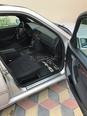 Mercedes C 240 1999, 218,000 km - 2.4 л - Şəki