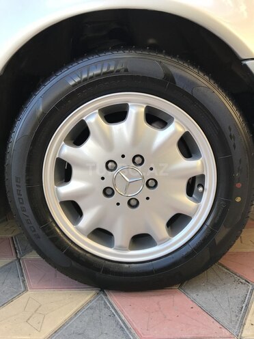 Mercedes C 240 1999, 218,000 km - 2.4 л - Şəki
