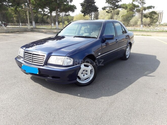 Mercedes E 200 1997, 231,468 km - 2.0 л - Sumqayıt