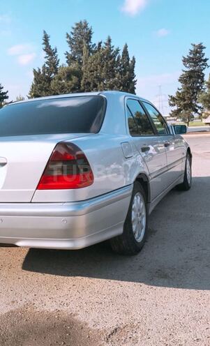 Mercedes C 200 1998, 140,000 km - 2.0 l - Bakı
