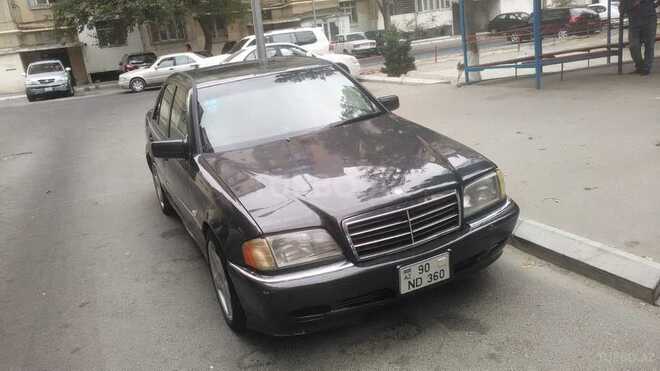 Mercedes C 280 1994, 200,000 km - 2.8 л - Bakı