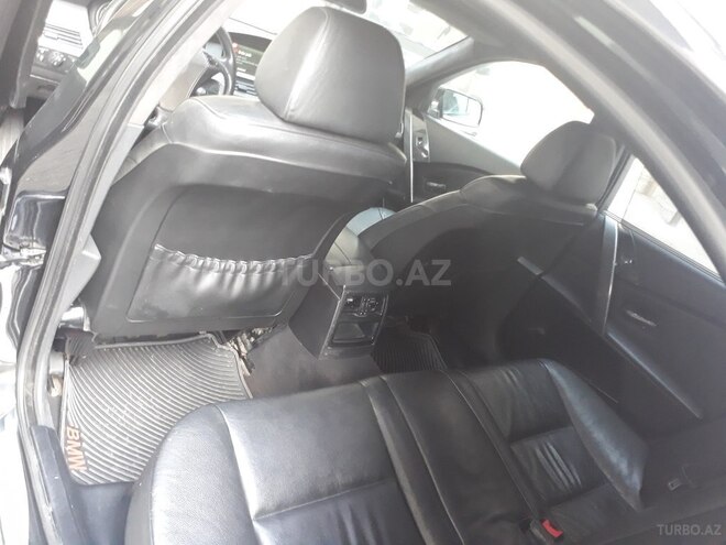 BMW 530 2004, 214,000 km - 3.0 л - Bakı