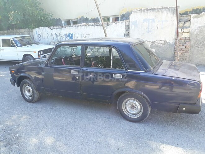 LADA (VAZ) 2107 1985, 980,000 km - 1.5 l - Yevlax
