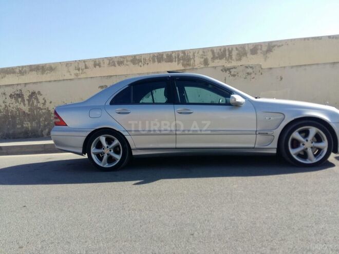 Mercedes C 200 2000, 242,000 km - 2.0 l - Bakı