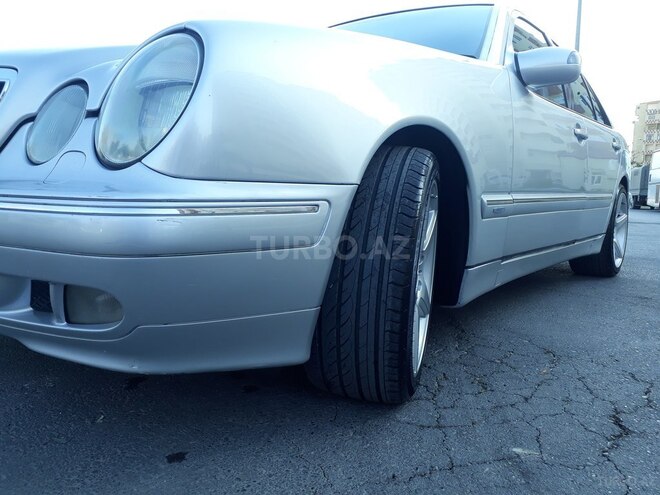 Mercedes E 320 2002, 150,000 km - 3.2 l - Bakı
