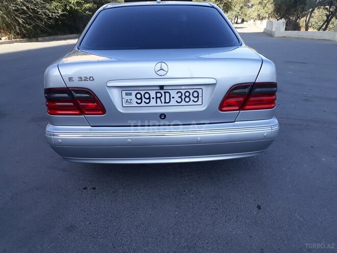 Mercedes E 320 2002, 150,000 km - 3.2 l - Bakı