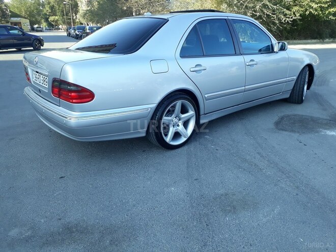 Mercedes E 320 2002, 150,000 km - 3.2 l - Bakı