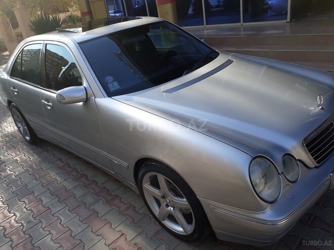 Mercedes E 320 2002, 150,000 km - 3.2 l - Bakı