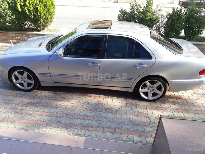 Mercedes E 320 2002, 150,000 km - 3.2 l - Bakı