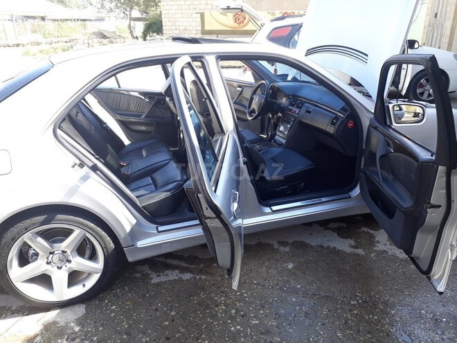 Mercedes E 320 2002, 150,000 km - 3.2 l - Bakı