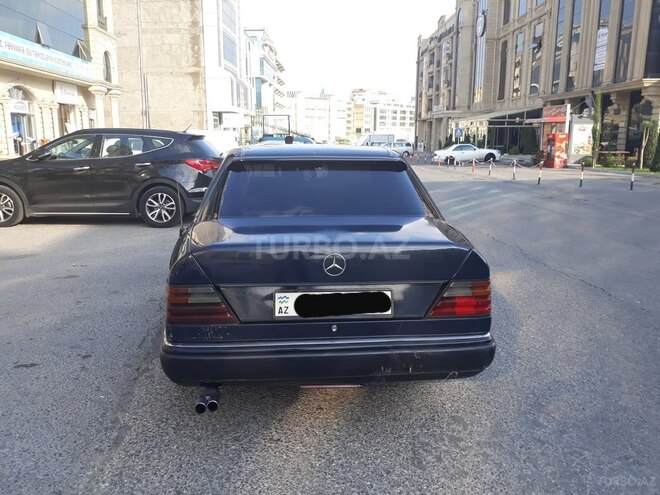 Mercedes E 250 1991, 310,000 km - 0.3 l - Bakı