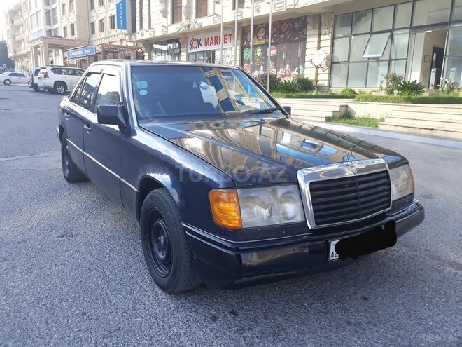 Mercedes E 250 1991, 310,000 km - 0.3 l - Bakı