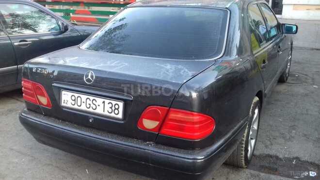 Mercedes E 230 1996, 425,000 km - 2.3 l - Bakı