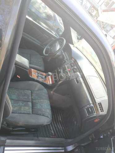 Mercedes E 230 1996, 425,000 km - 2.3 l - Bakı