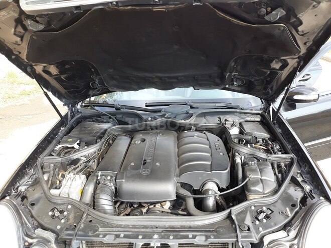 Mercedes E 220 2003, 224,700 km - 2.2 l - Bakı