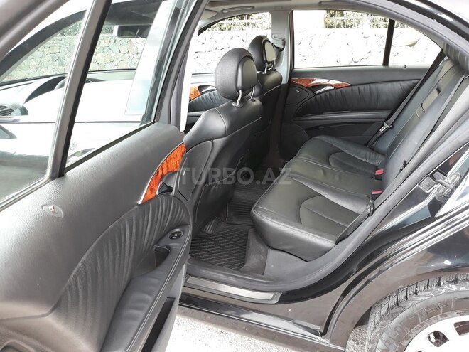 Mercedes E 220 2003, 224,700 km - 2.2 l - Bakı