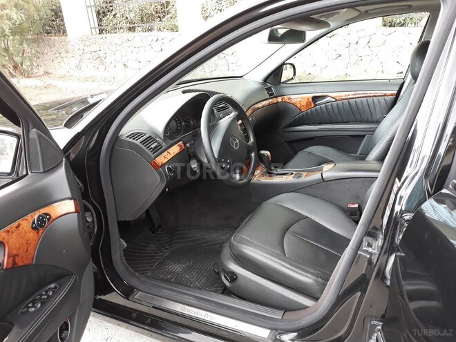Mercedes E 220 2003, 224,700 km - 2.2 l - Bakı