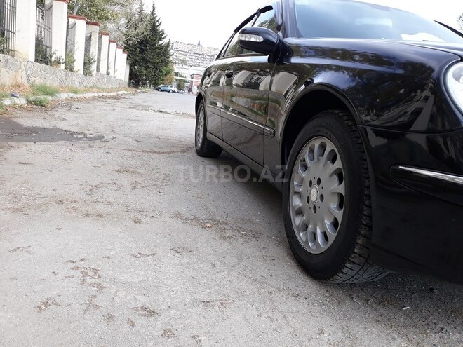 Mercedes E 220 2003, 224,700 km - 2.2 l - Bakı
