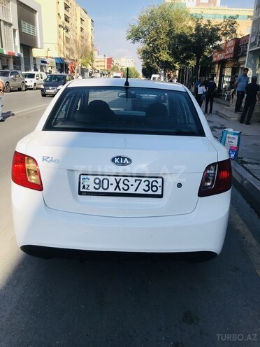 Kia Rio 2010, 128,000 km - 1.4 l - Bakı