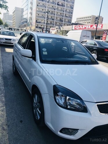 Kia Rio 2010, 128,000 km - 1.4 l - Bakı