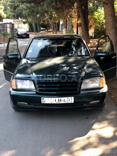 Mercedes C 200 1995, 456,000 km - 2.0 л - Bakı