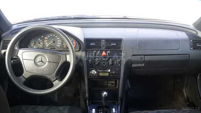 Mercedes C 220 1998, 227,000 km - 2.2 l - Bakı