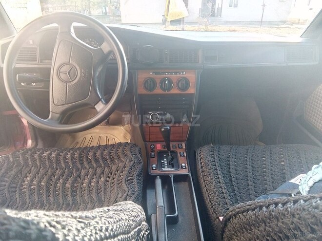 Mercedes 190 1992, 317,000 km - 2.0 л - Bakı