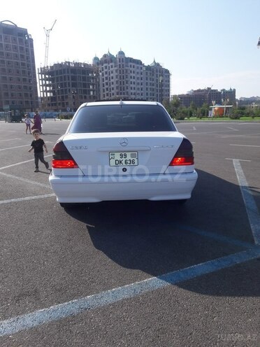 Mercedes C 230 1999, 234,000 km - 2.3 л - Xırdalan