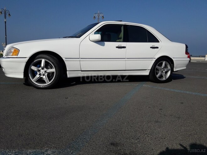 Mercedes C 230 1999, 234,000 km - 2.3 л - Xırdalan