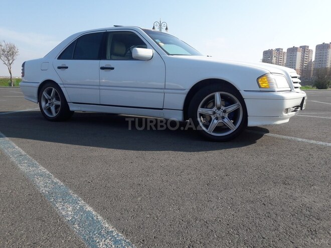 Mercedes C 230 1999, 234,000 km - 2.3 л - Xırdalan